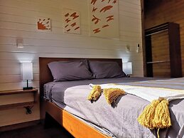 Thoas Lodge - Adults only