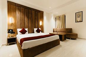 Hotel SS4 Crystals