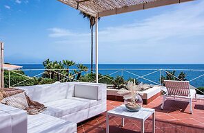 Villa Acqua Saracena by Wonderful Italy