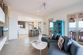 Villa Acqua Saracena by Wonderful Italy