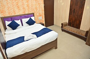 Hotel A.D. Residency By Reverie