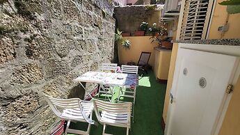 Itiseasy Cuglieri 1 Premium Suite Apartment