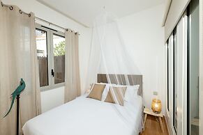 Private Garden La Cabane Bambou, Mandara Beach