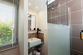 Studio Mandara Beach Bungalow, Cote d'Azur