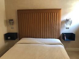 LA SUITE DEL CONVENTO