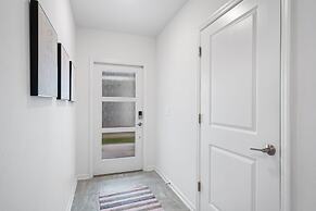 Condo 2bed 2bath Next to Disney w Free Water Park