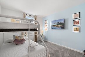 Condo 2bed 2bath Next to Disney w Free Water Park