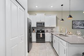 Condo 2bed 2bath Next to Disney w Free Water Park