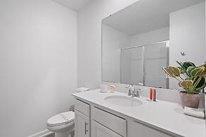 Condo 2bed 2bath Next to Disney w Free Water Park