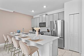 Adorable 4BR Home Cute Mickey Tangled Rooms