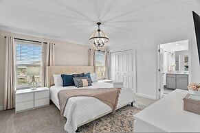 Adorable 4BR Home Cute Mickey Tangled Rooms