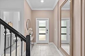 Adorable 4BR Home Cute Mickey Tangled Rooms