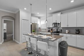 Chic 5bed Home With Themed Rooms