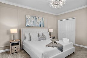 Chic 5bed Home With Themed Rooms