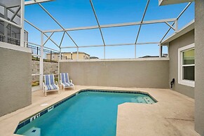 Gorgeous 5bed TH Close to Disney Water Park