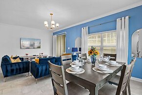 Gorgeous 5bed TH Close to Disney Water Park