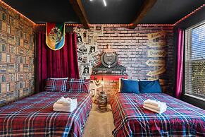 Chic 5bed Home Close to Disney Parks