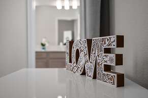 Chic 5bed Home Close to Disney Parks