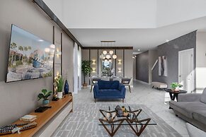 Chic 5bed Home Close to Disney Parks