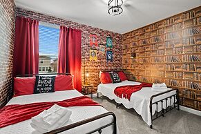 Magical 6BR Retreat With Pool Best Location