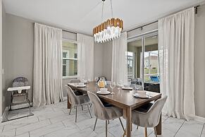 Magical 6BR Retreat With Pool Best Location