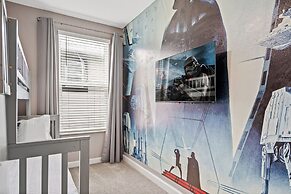 Magical 6BR Retreat With Pool Best Location