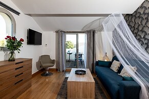 Top Floor Studio Le Nid d’Amour Mandara Beach