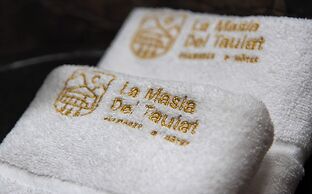 LA MASIA DEL TAULAT CHAMBRES D  HOTES
