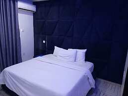 Pioneer Luxury Apartment