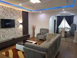 Pioneer Luxury Apartment