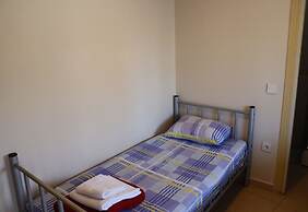 HOSTELİST