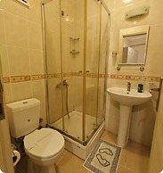 HOSTELİST