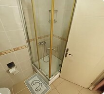 HOSTELİST
