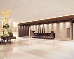 Live Just Steps Away From Mall of Asia