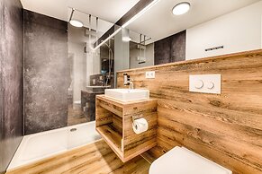 Brandnerhus Nr 13 - Balkon 3-zimmer Ferienwohnung