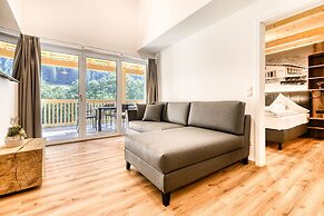 Brandnerhus Nr 21 - Balkon 4-zimmer Ferienwohnung