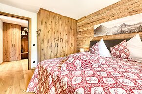 Chalet GM in Brand With 5 Bedrooms and 4 Bathrooms