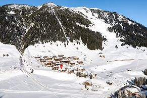 Chalet Lilly-family Friends mit Ski In-ski out