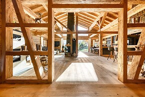 Chalet GM in Brand With 5 Bedrooms and 4 Bathrooms