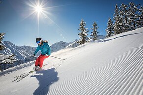 Chalet GM in Brand With 5 Bedrooms and 4 Bathrooms