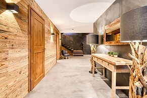 Chalet GM in Brand With 5 Bedrooms and 4 Bathrooms