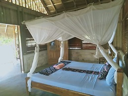 Rote Beach Bungalows