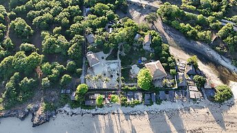 Rote Beach Bungalows