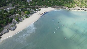 Rote Beach Bungalows
