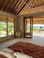 Rote Beach Bungalows