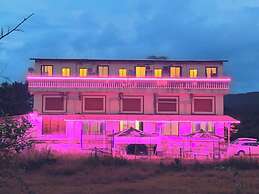 Shobha Farmhouse
