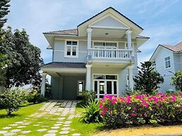 Deluxe 4 br Soan Villa - Sealinks Mui Ne