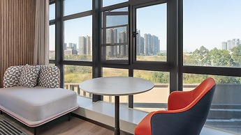 Holiday Inn Express Guangzhou University Town by IHG