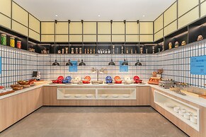 Holiday Inn Express Guangzhou University Town by IHG