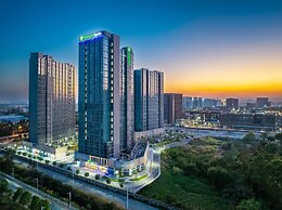 Holiday Inn Express Guangzhou University Town by IHG